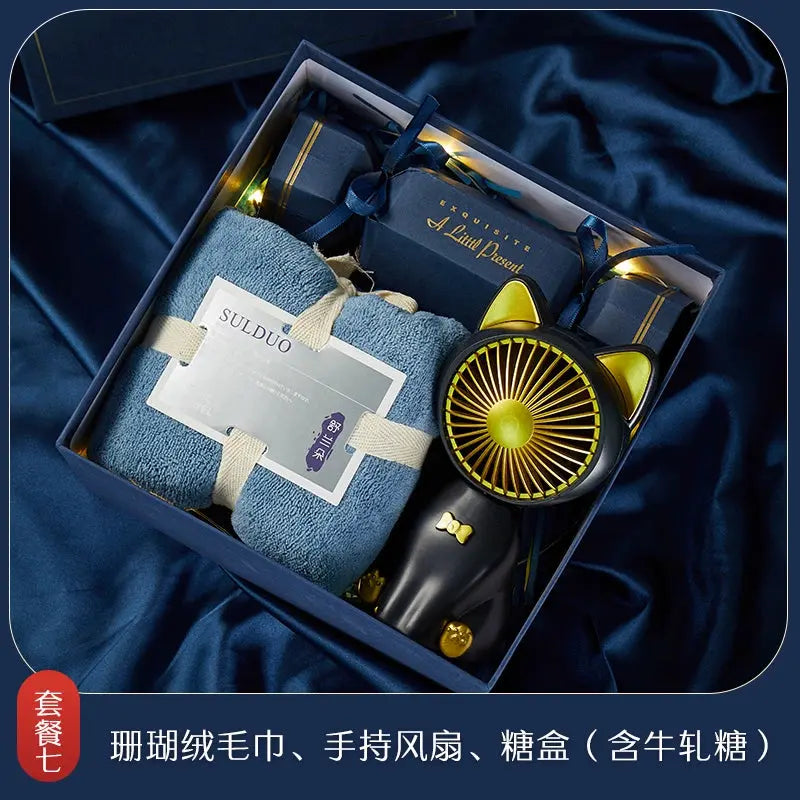 Best man souvenir female bridesmaid wedding wedding men's practical birthday full moon return gift business education banquet gift box