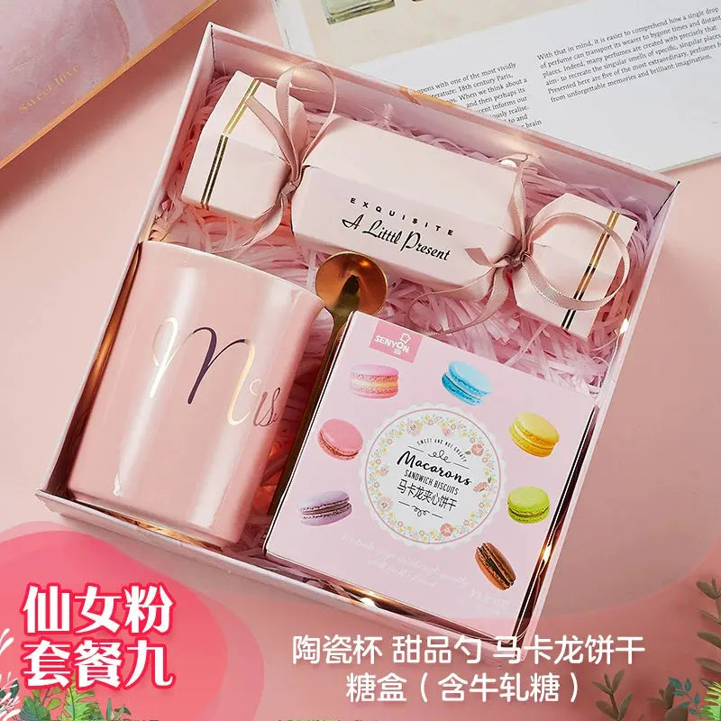 Best man souvenir female bridesmaid wedding wedding men's practical birthday full moon return gift business education banquet gift box
